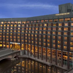 Hotel Steigenberger, Hamburk