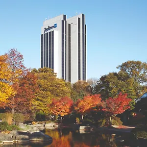 4* מלון Radisson Blu Hotel,